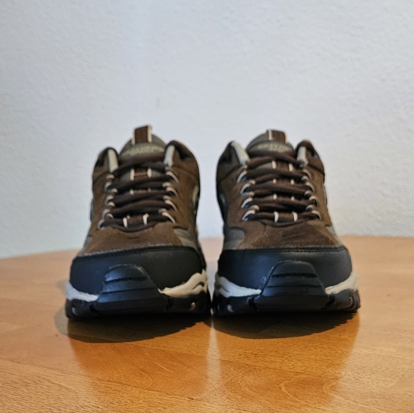 NWT'S - SKETCHERS SPORT- Brown Energy Downforce Athletic Shoe- Size 8 - Picture 3 of 7